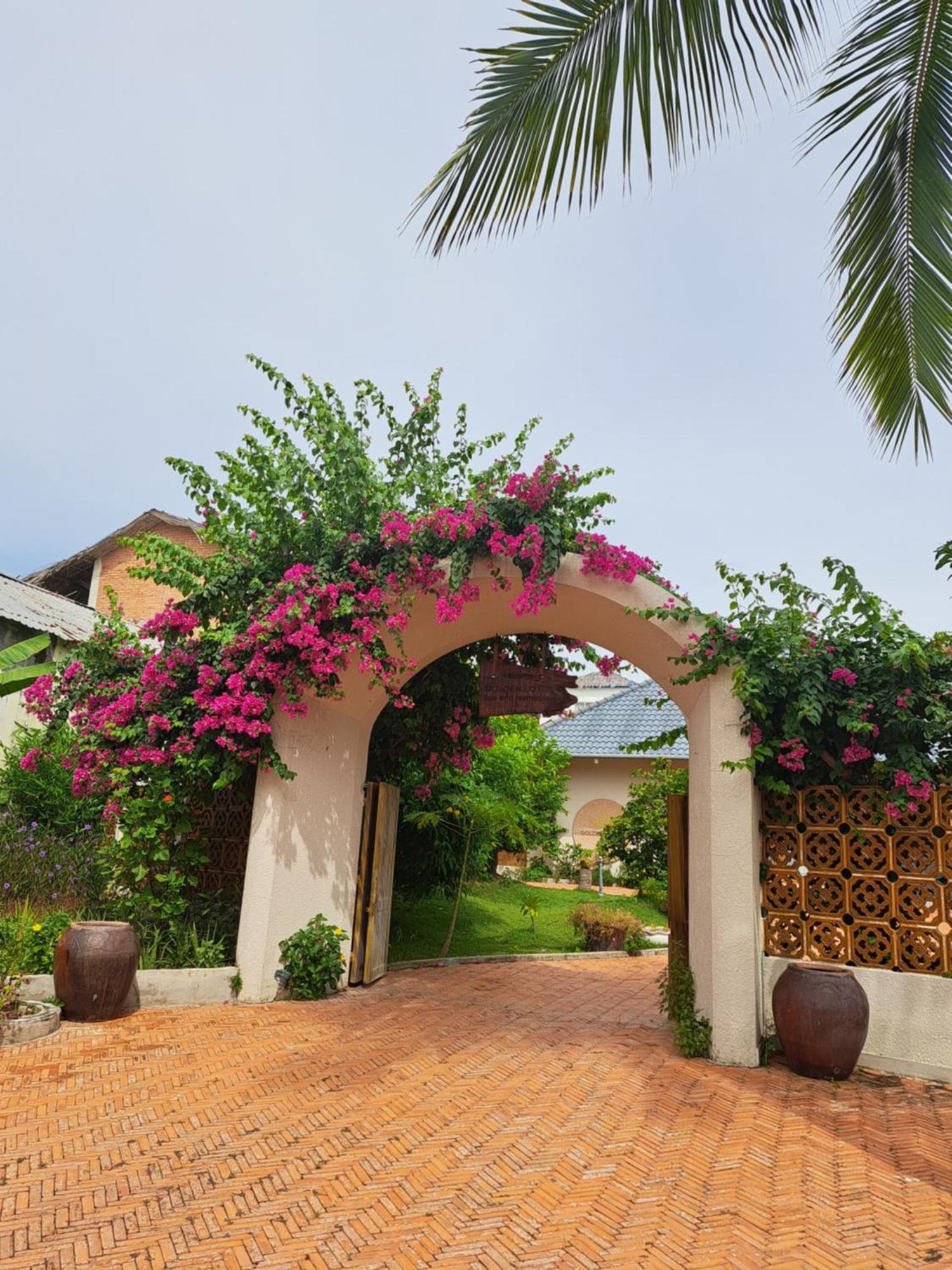 Golden Lotus Spa & Homestay Ap Thien Phuoc Luaran gambar